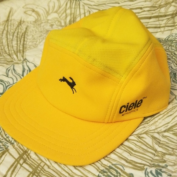 Ciele Tracksmith Boston Marathon Hat 